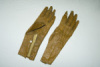 Leather gloves of Artinecia Merriman