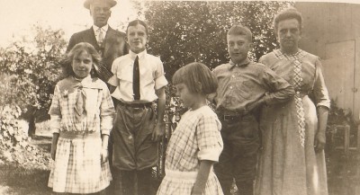 Fred T. Wadleigh family, c. 1912